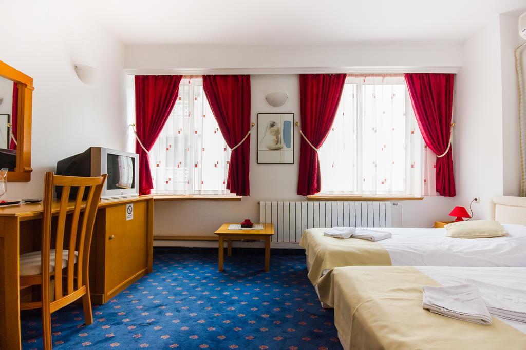 סקופיה Hotel Residence Inn חדר תמונה