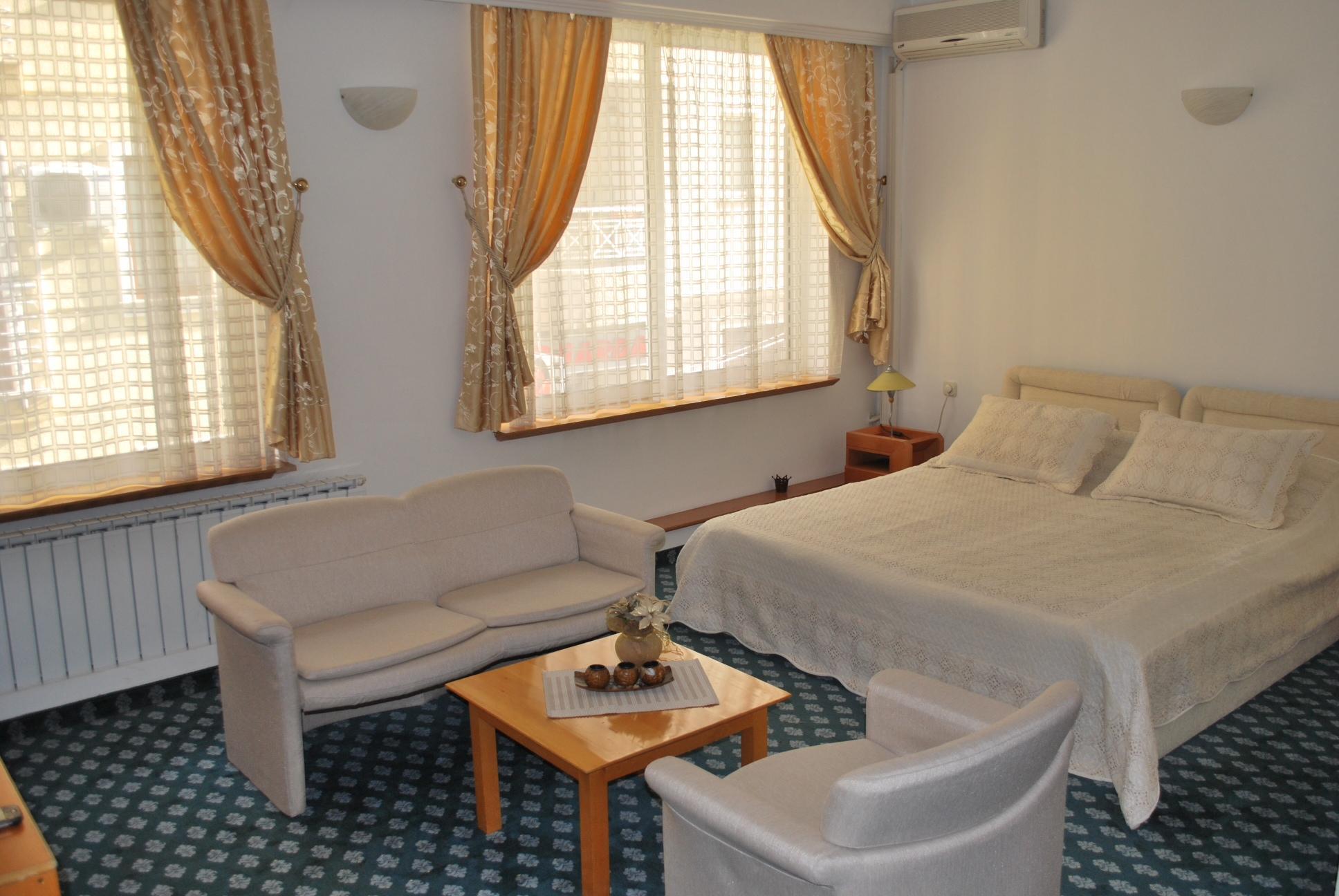 סקופיה Hotel Residence Inn מראה חיצוני תמונה