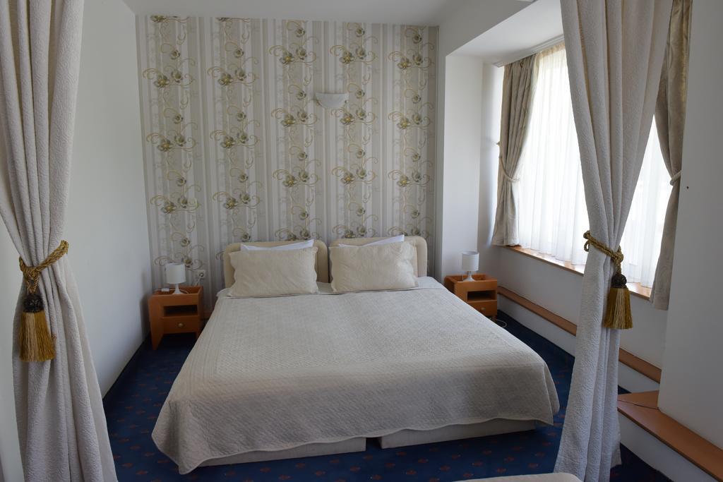 סקופיה Hotel Residence Inn מראה חיצוני תמונה