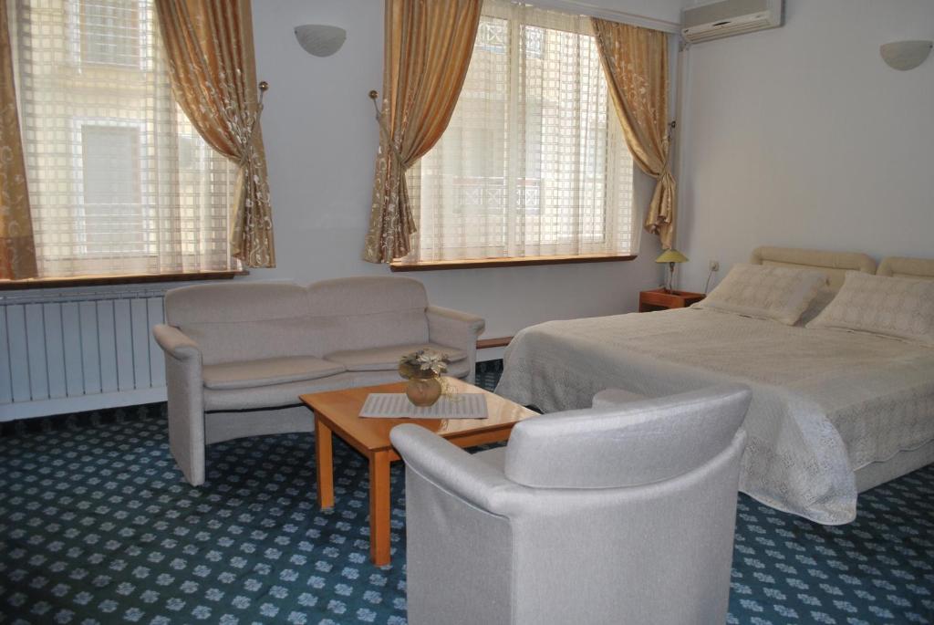 סקופיה Hotel Residence Inn חדר תמונה